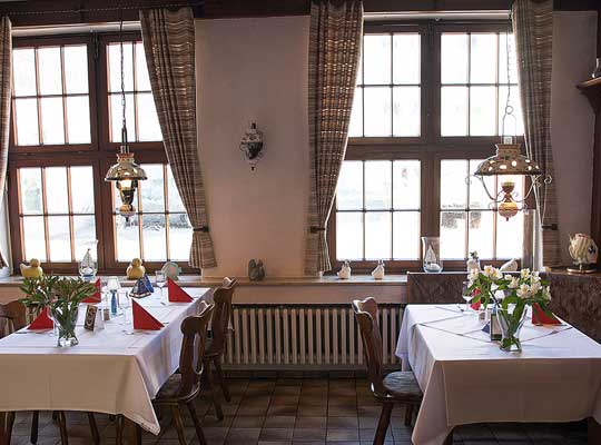 Uriges Ambiente im Restaurant am Theaterplatz