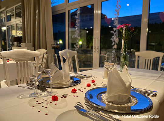 Dinnerkrimi im Hotel Metzgerei Rößle in Dettingen-Erms