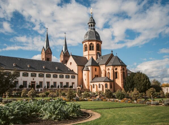 Schloss im Sonnenlicht 