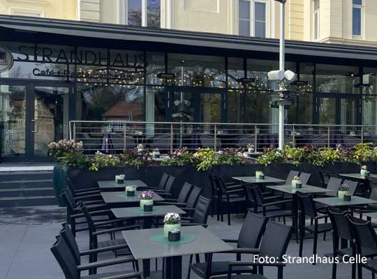 Strandhaus Celle, Außenbereich mit Terrasse, Krimidinner Celle
