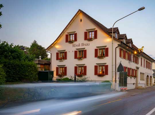 Hotel und Restaurant Rössli in Illnau in der Schweiz von aussen