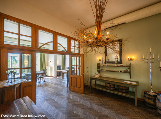 Gemütlicher Vorraum in Maximilians Brauwiesen.